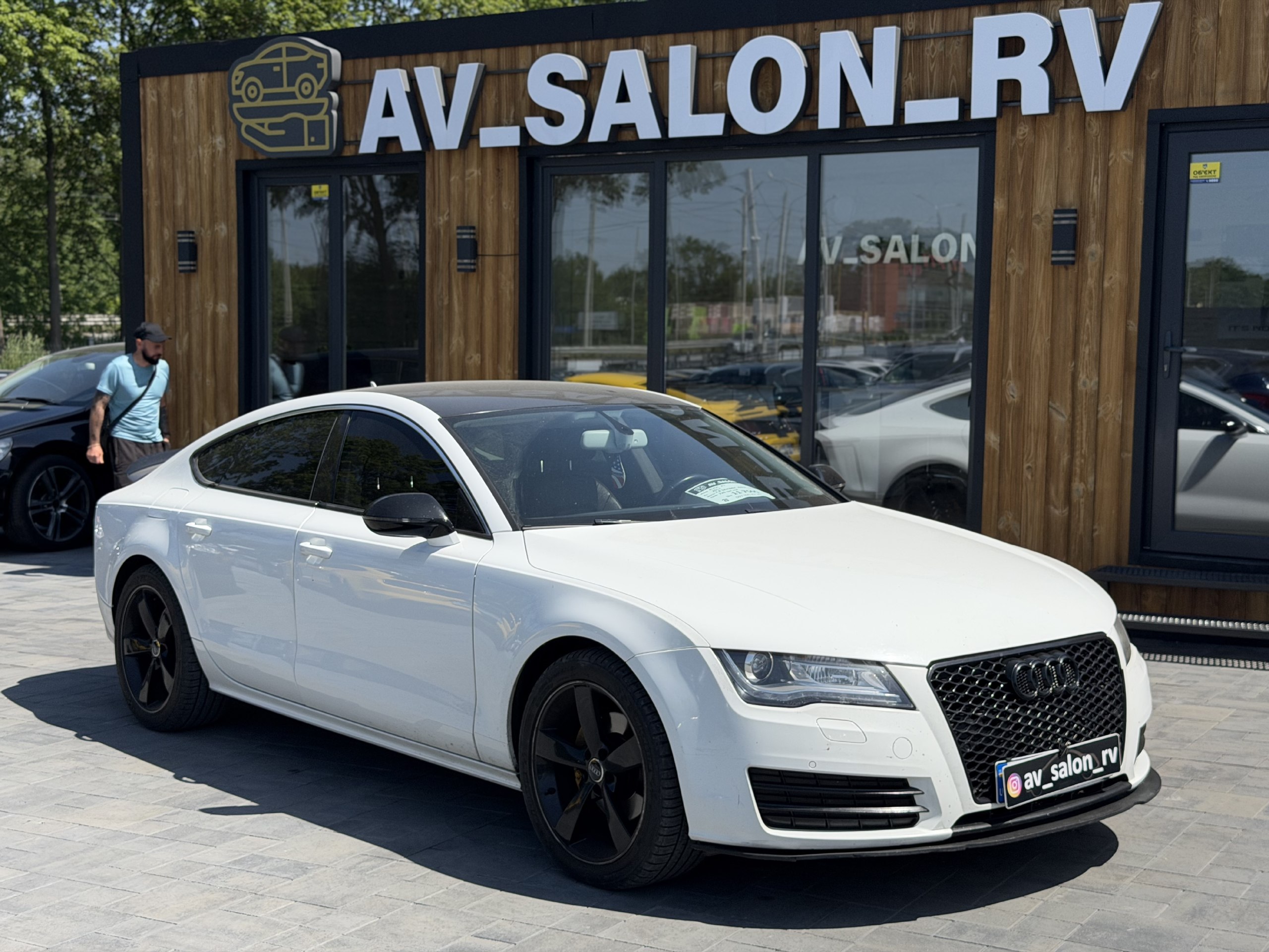 Audi A7 — фото 1