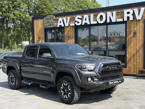 Toyota Tacoma