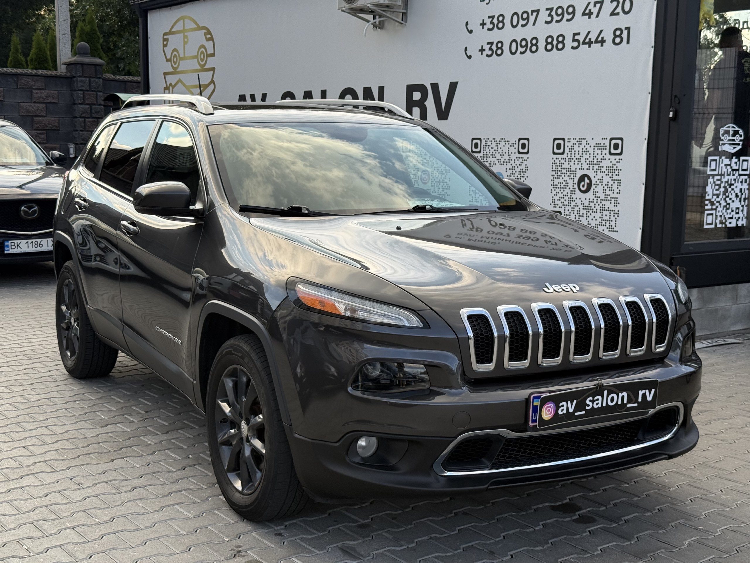 Jeep Cherokee