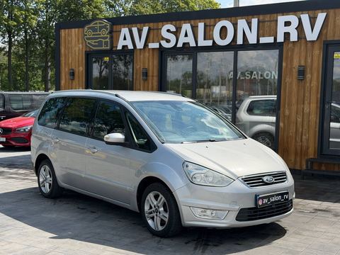 Ford Galaxy — фото 1