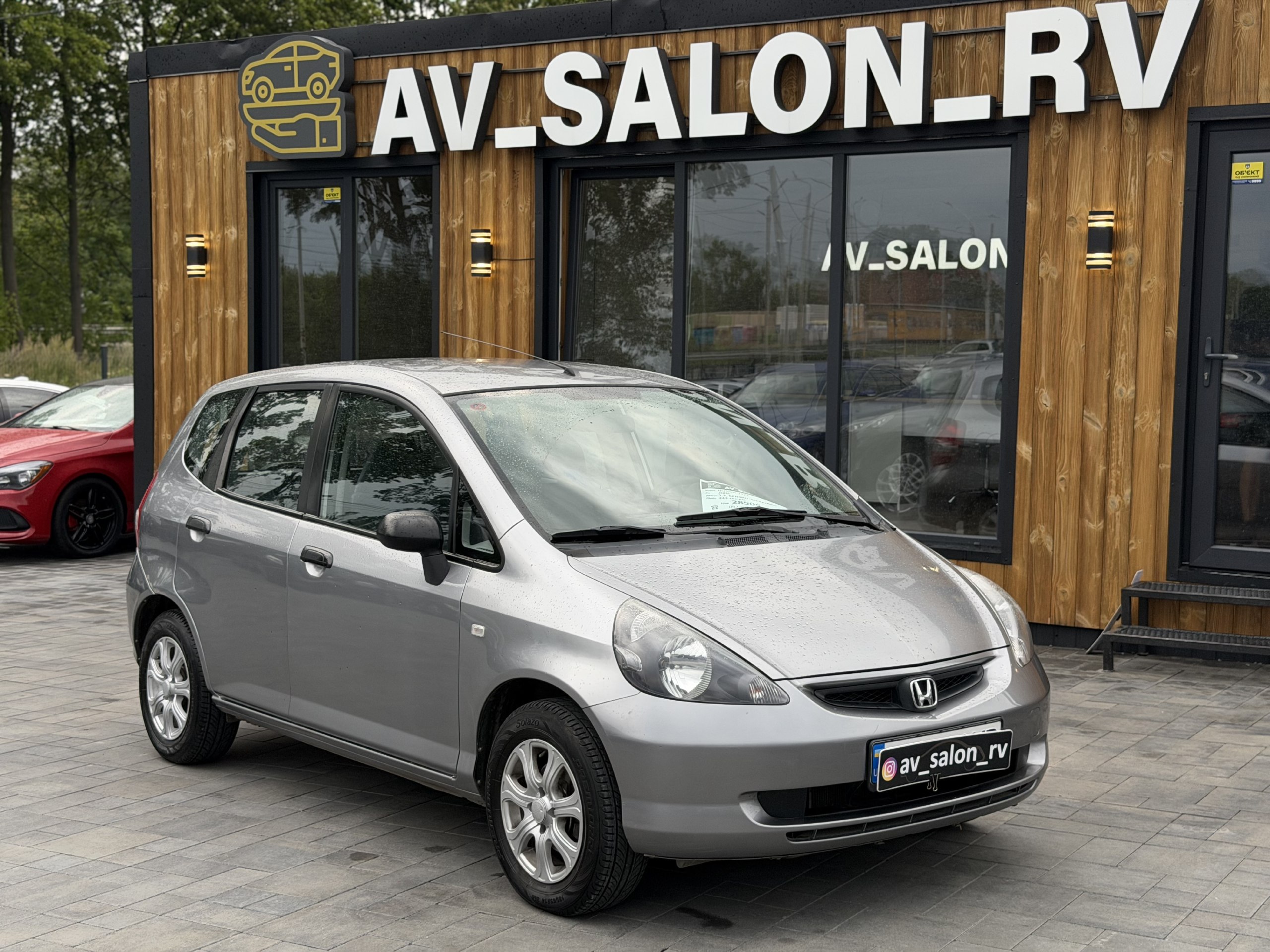 Honda Jazz — фото 1