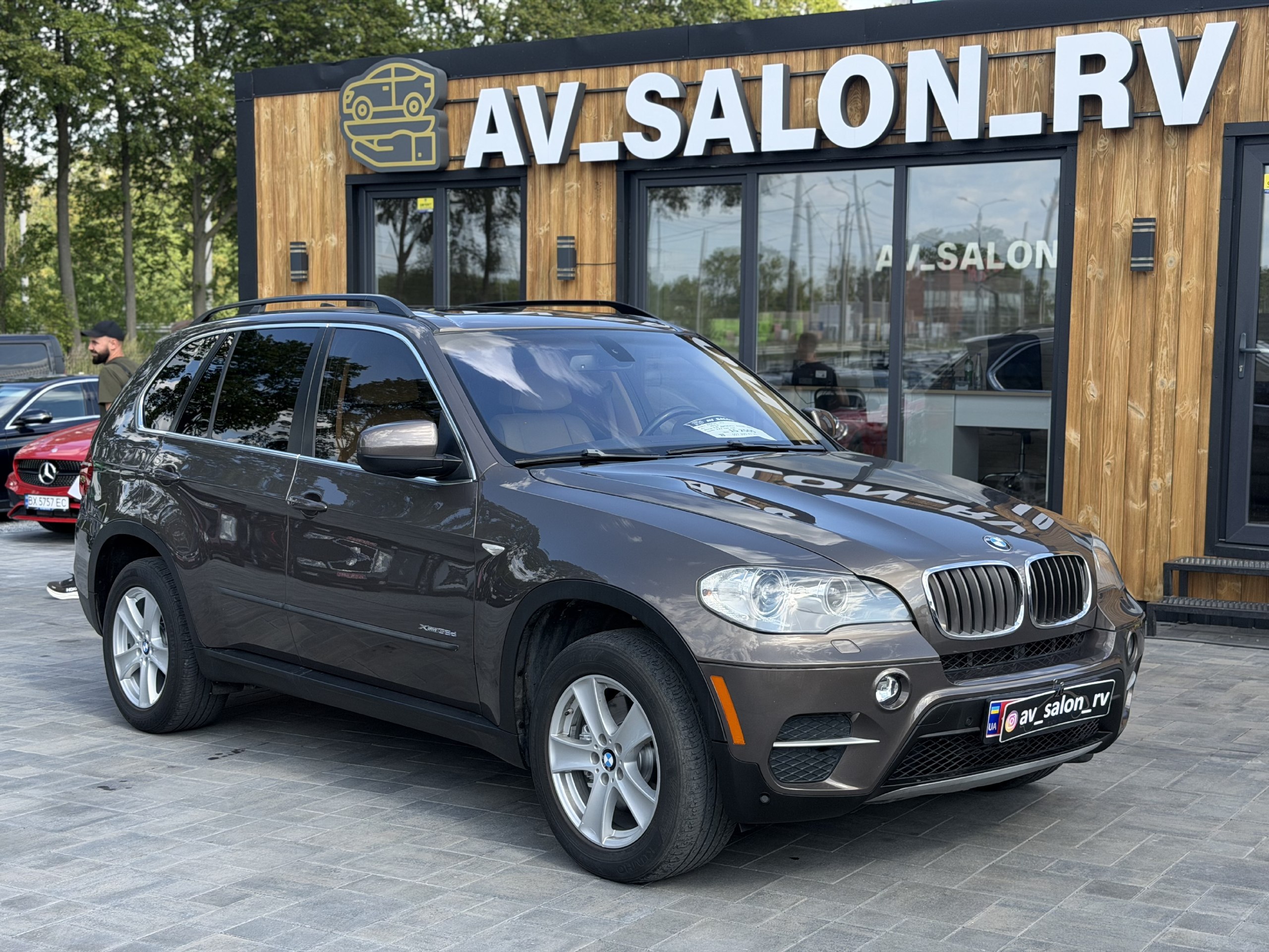 BMW X5 — фото 1