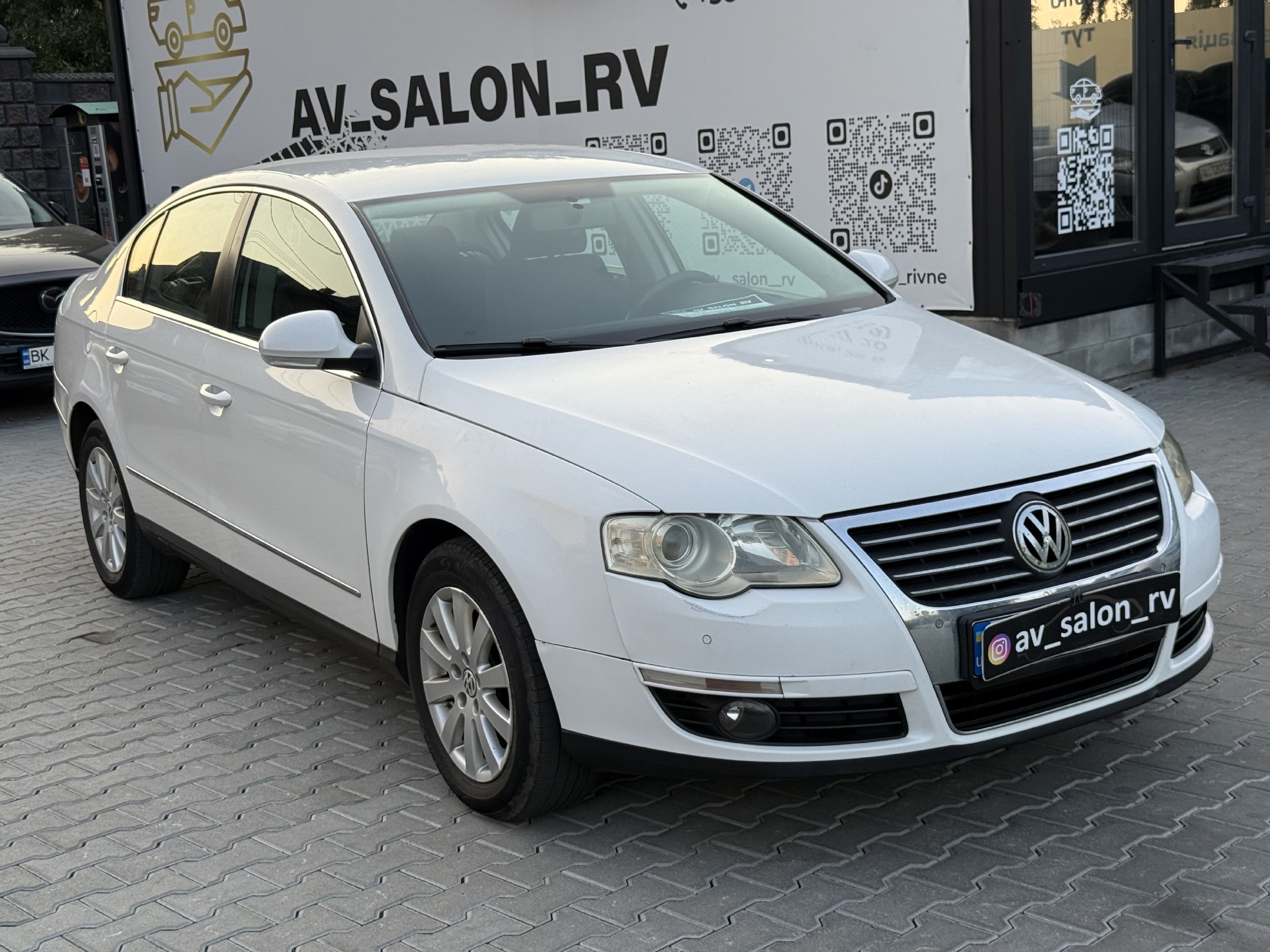 Volkswagen Passat — фото 1