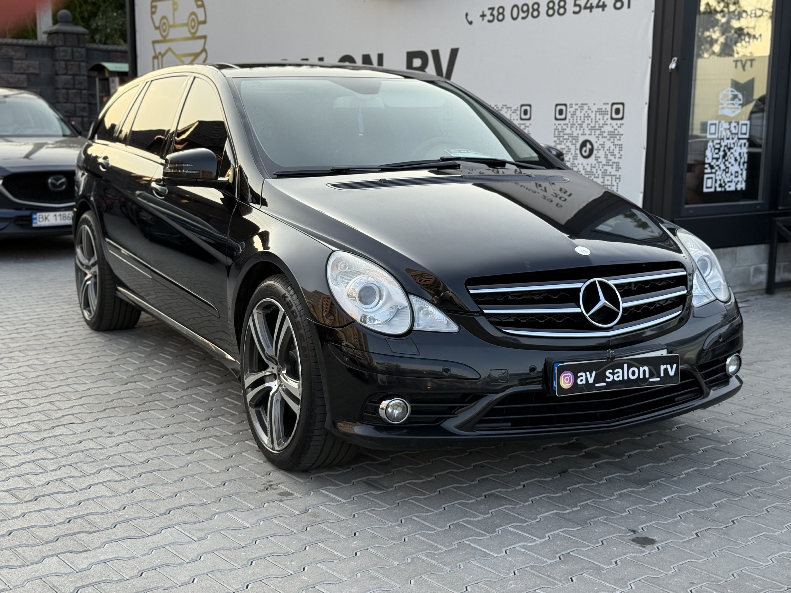 Mercedes-Benz R-Class — фото 1