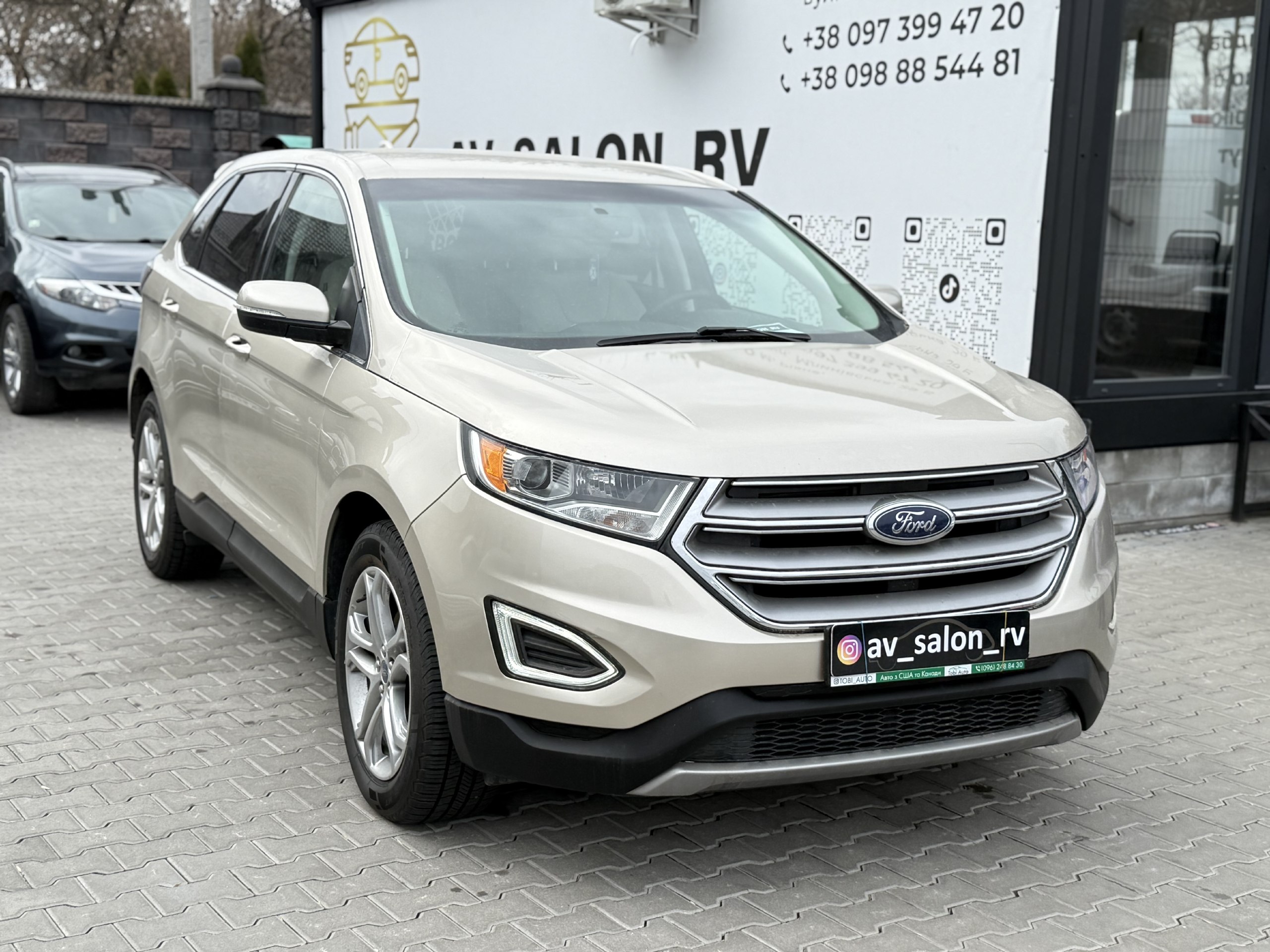 Ford Edge — фото 1