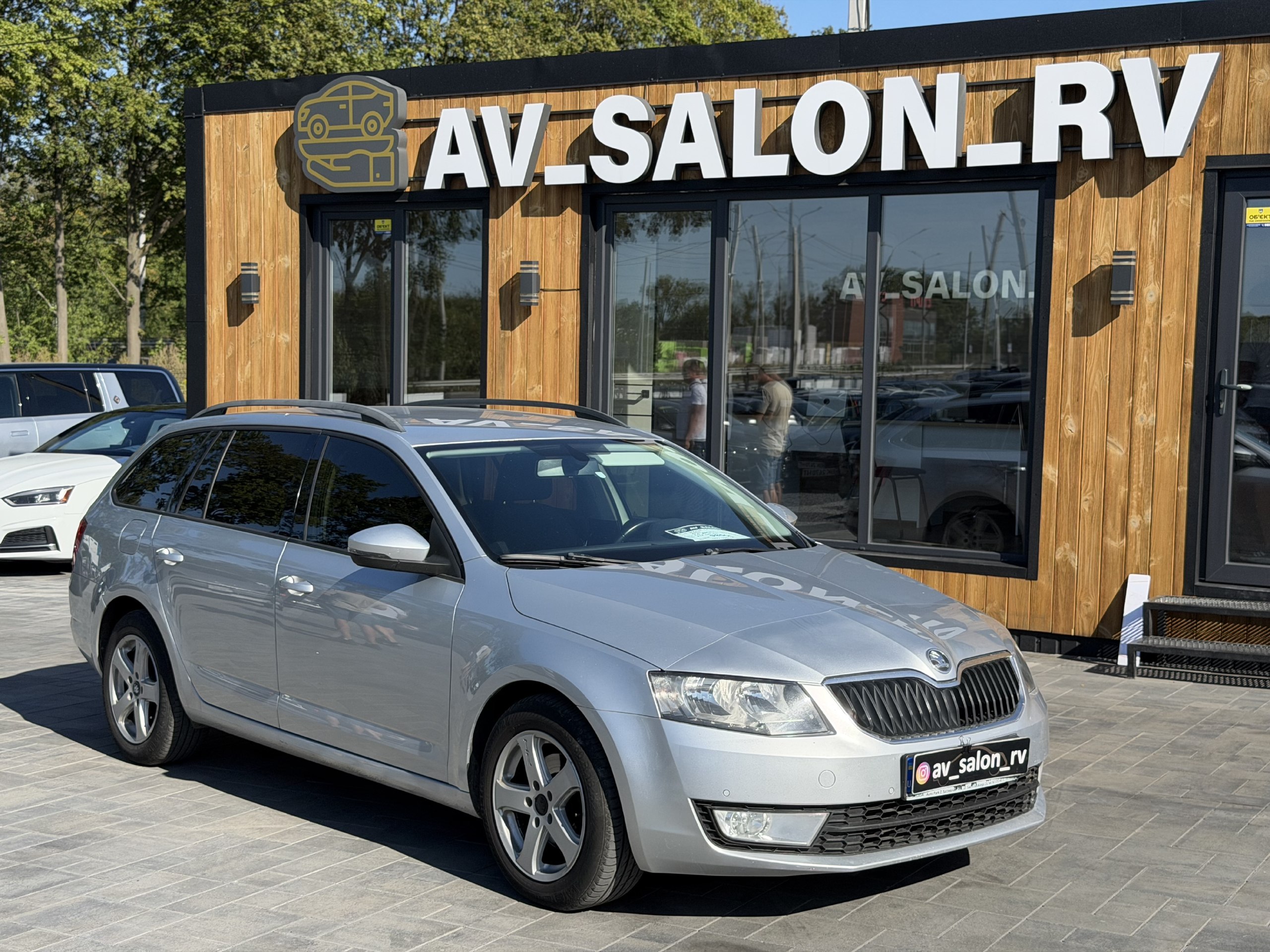 Škoda Octavia — фото 1