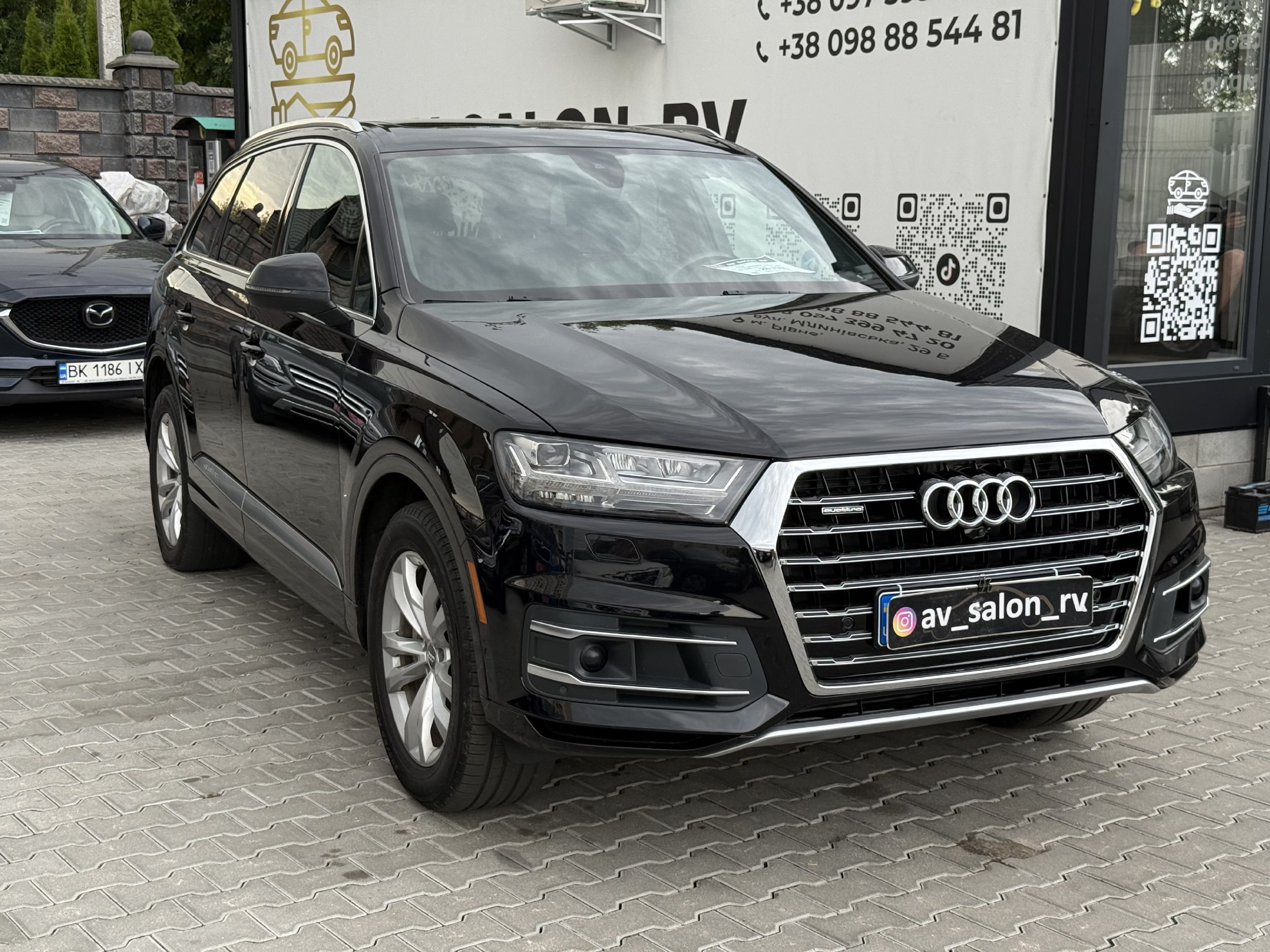Audi Q7 — фото 1