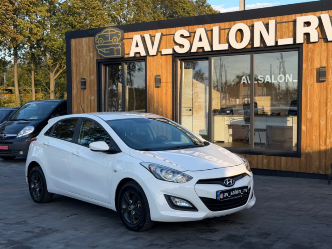 Hyundai i30 — фото 1