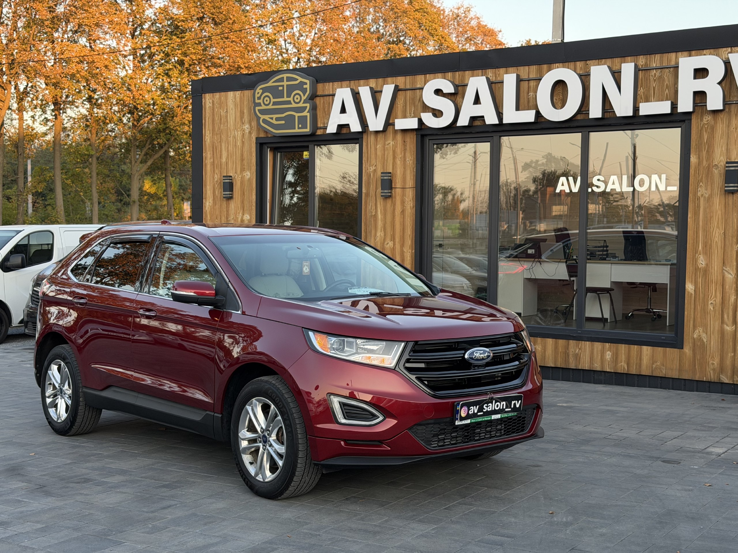 Ford Edge — фото 1