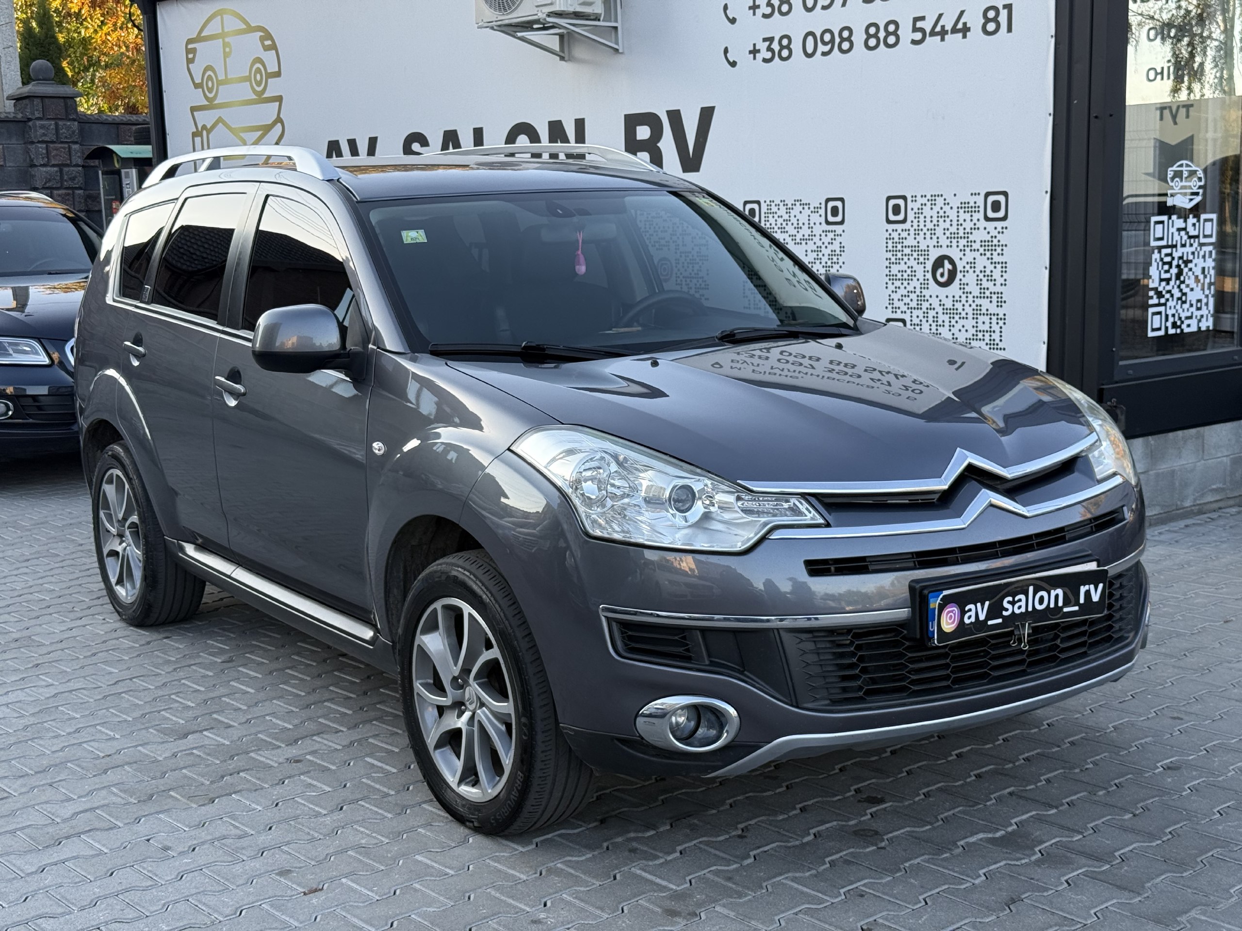 Citroen C-Crosser — фото 1