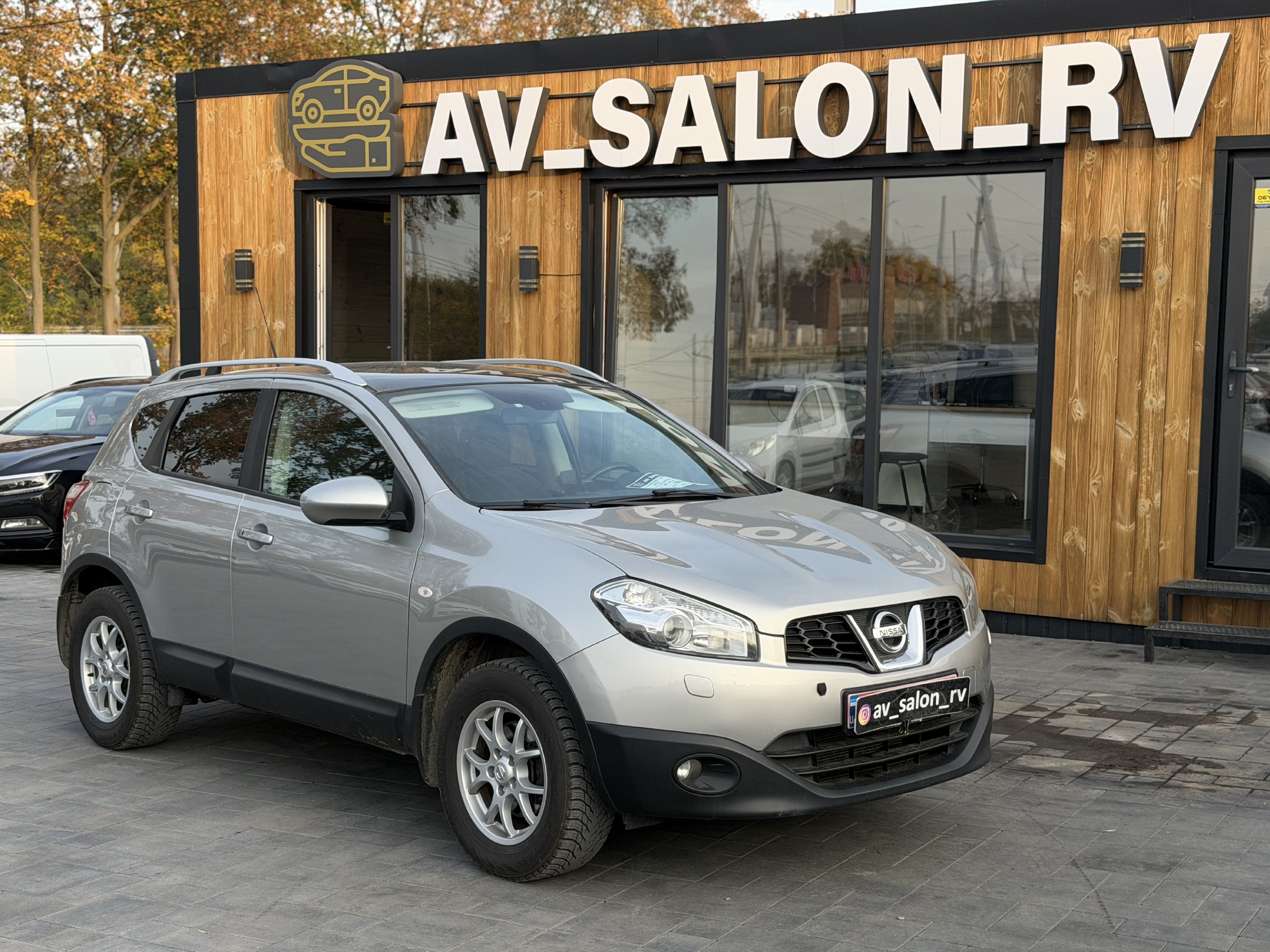 Nissan Qashqai — фото 1
