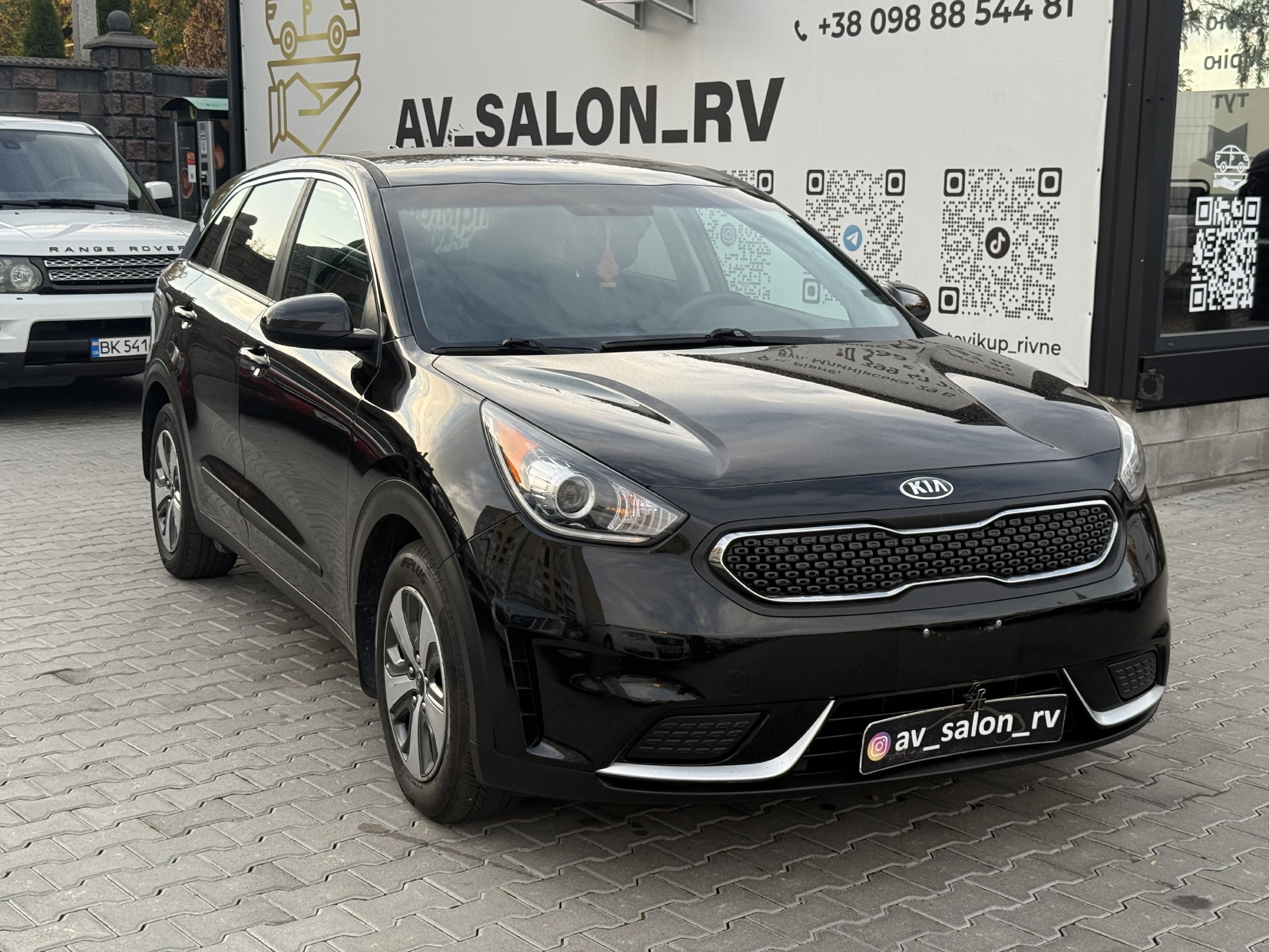 Kia Niro — фото 1
