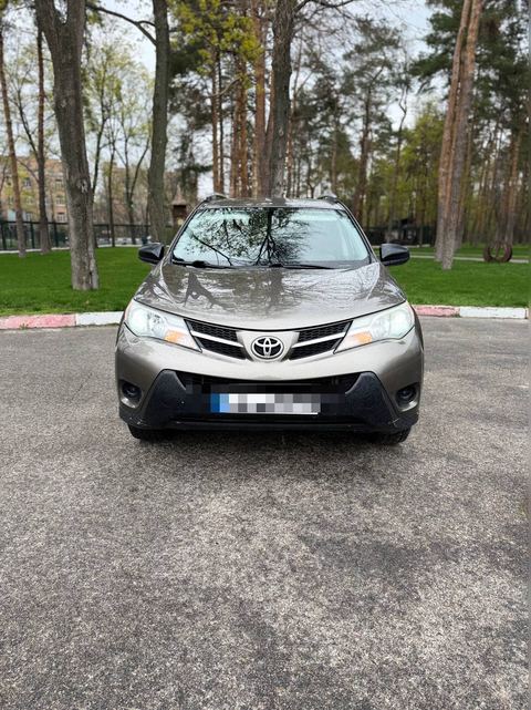 Toyota рав4