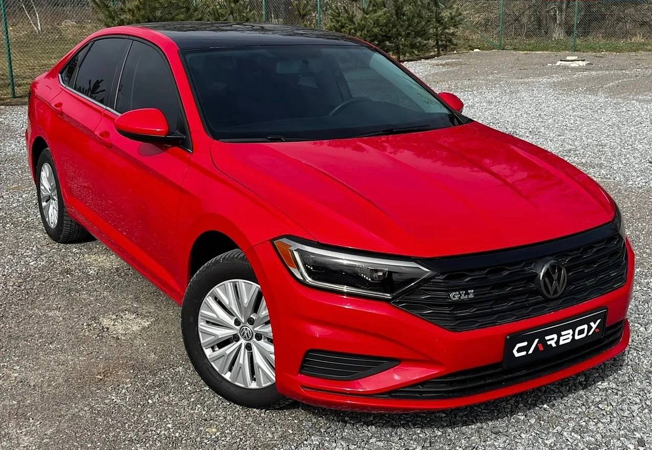 Volkswagen Jetta — фото 1