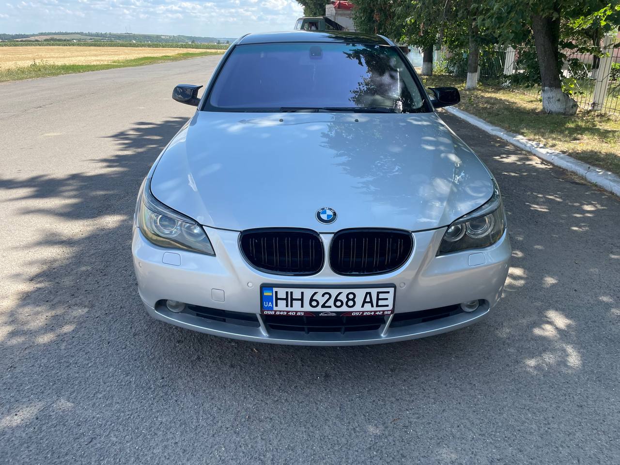 BMW 525I — фото 1