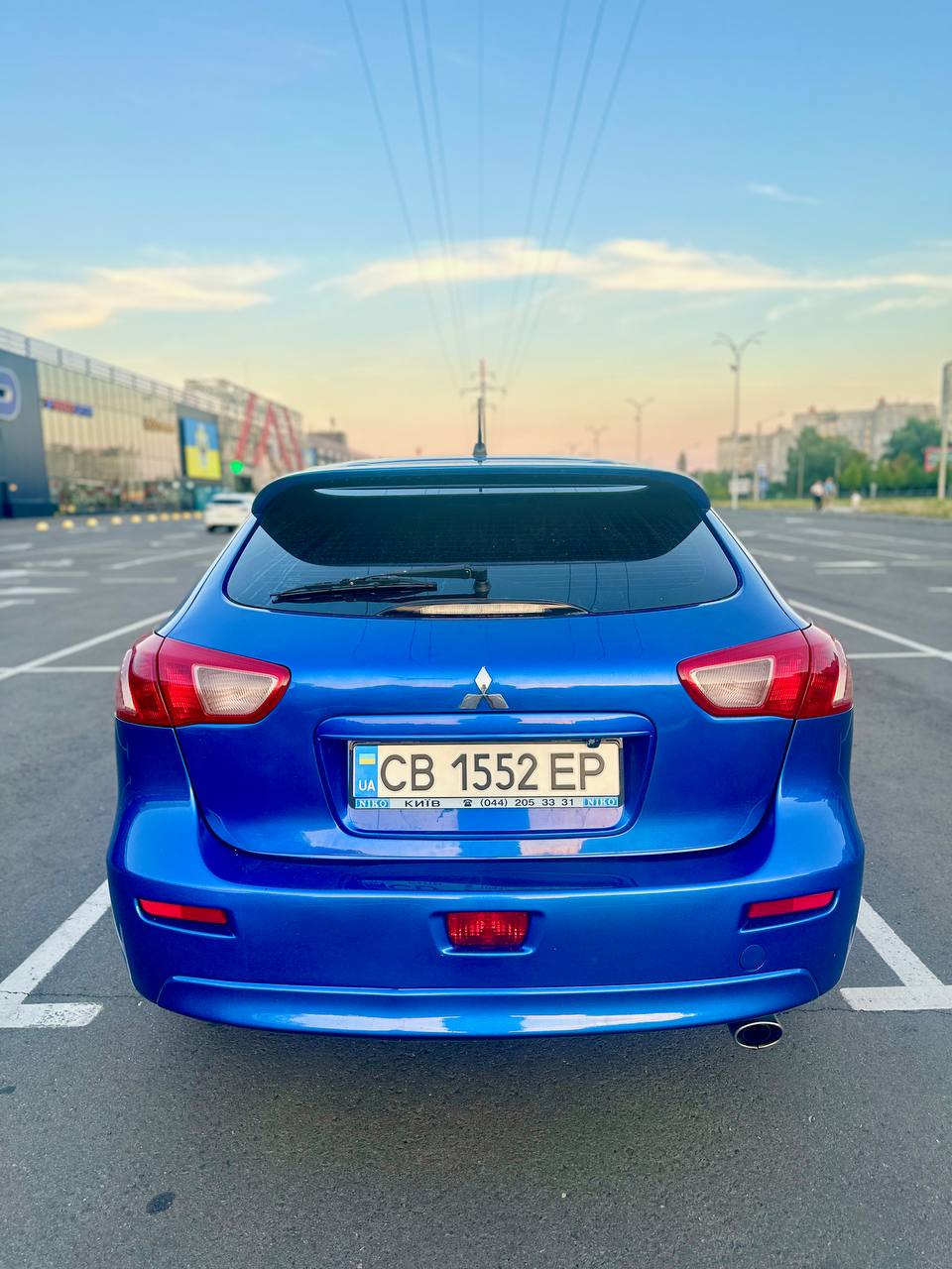 Mitsubishi Lancer — фото 1
