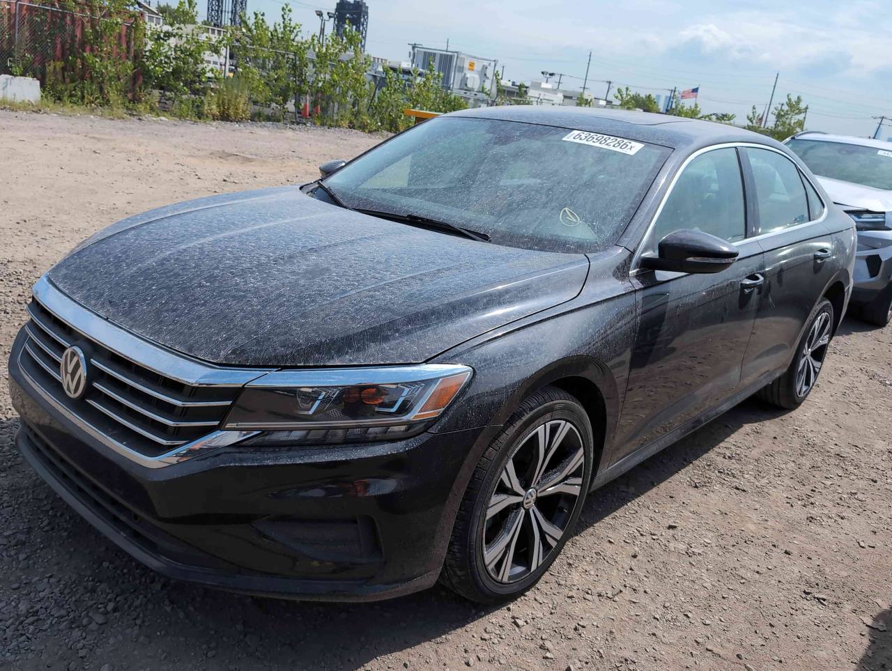 Volkswagen Passat — фото 1