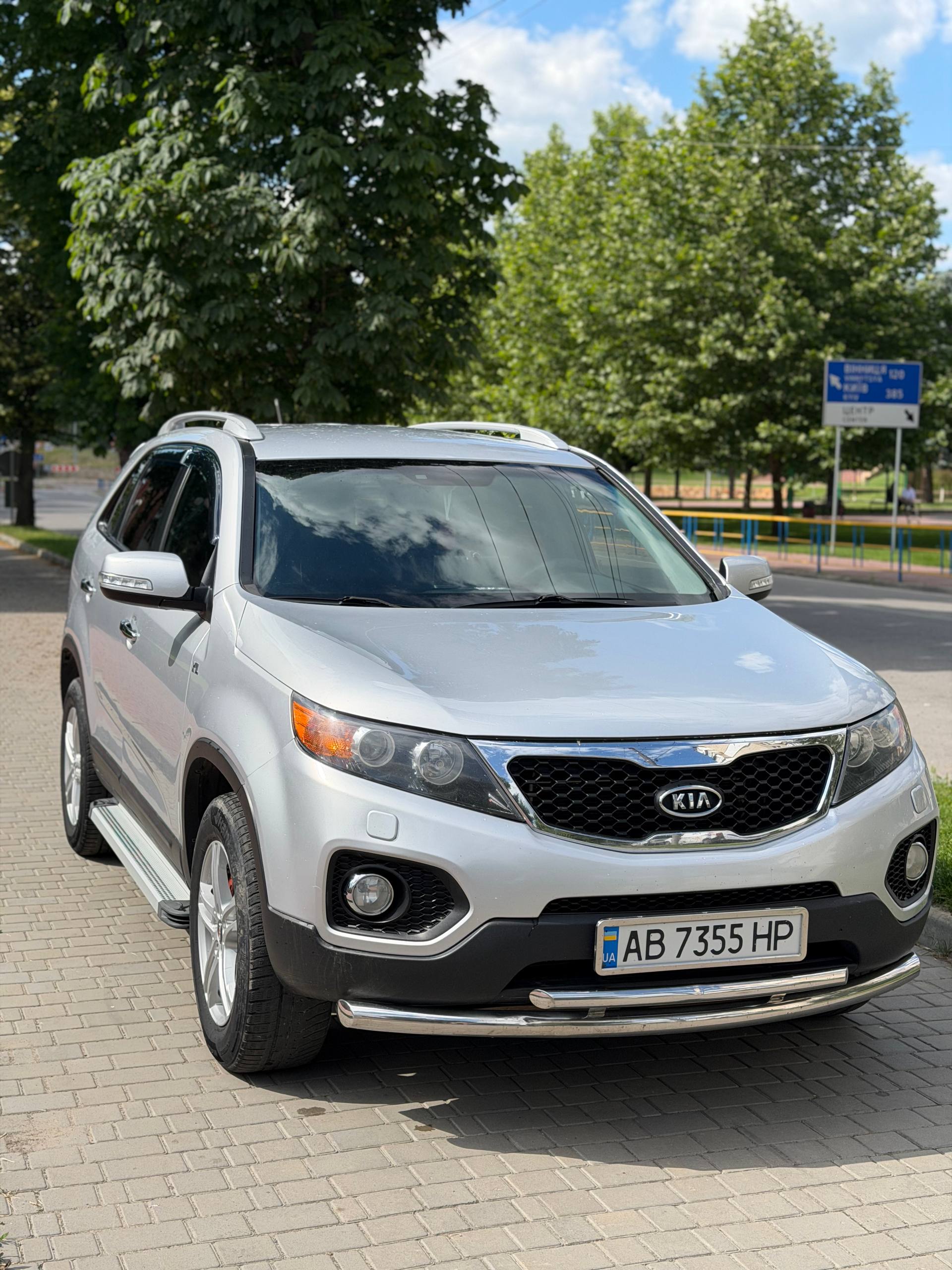 Kia SORENTO — фото 1
