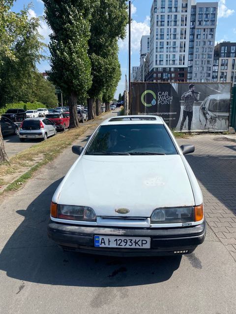 Ford Scorpio — фото 1
