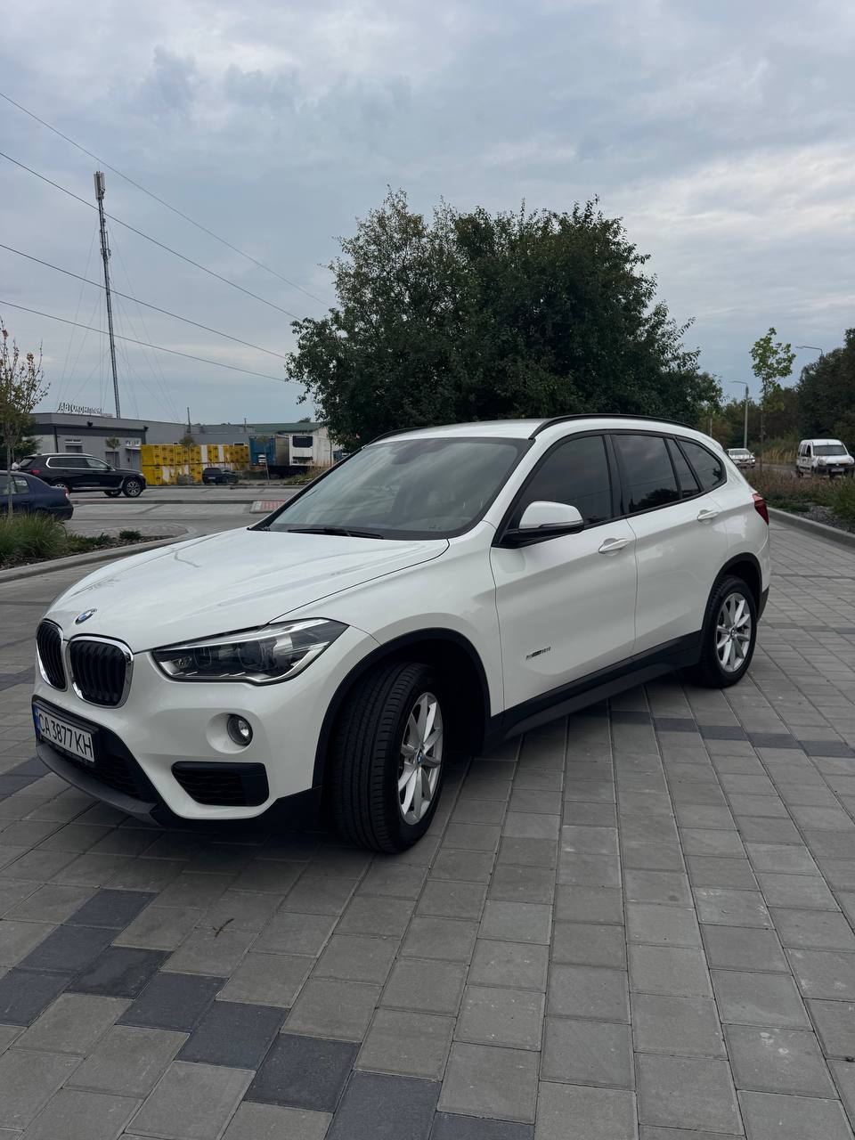 BMW X1 — фото 1