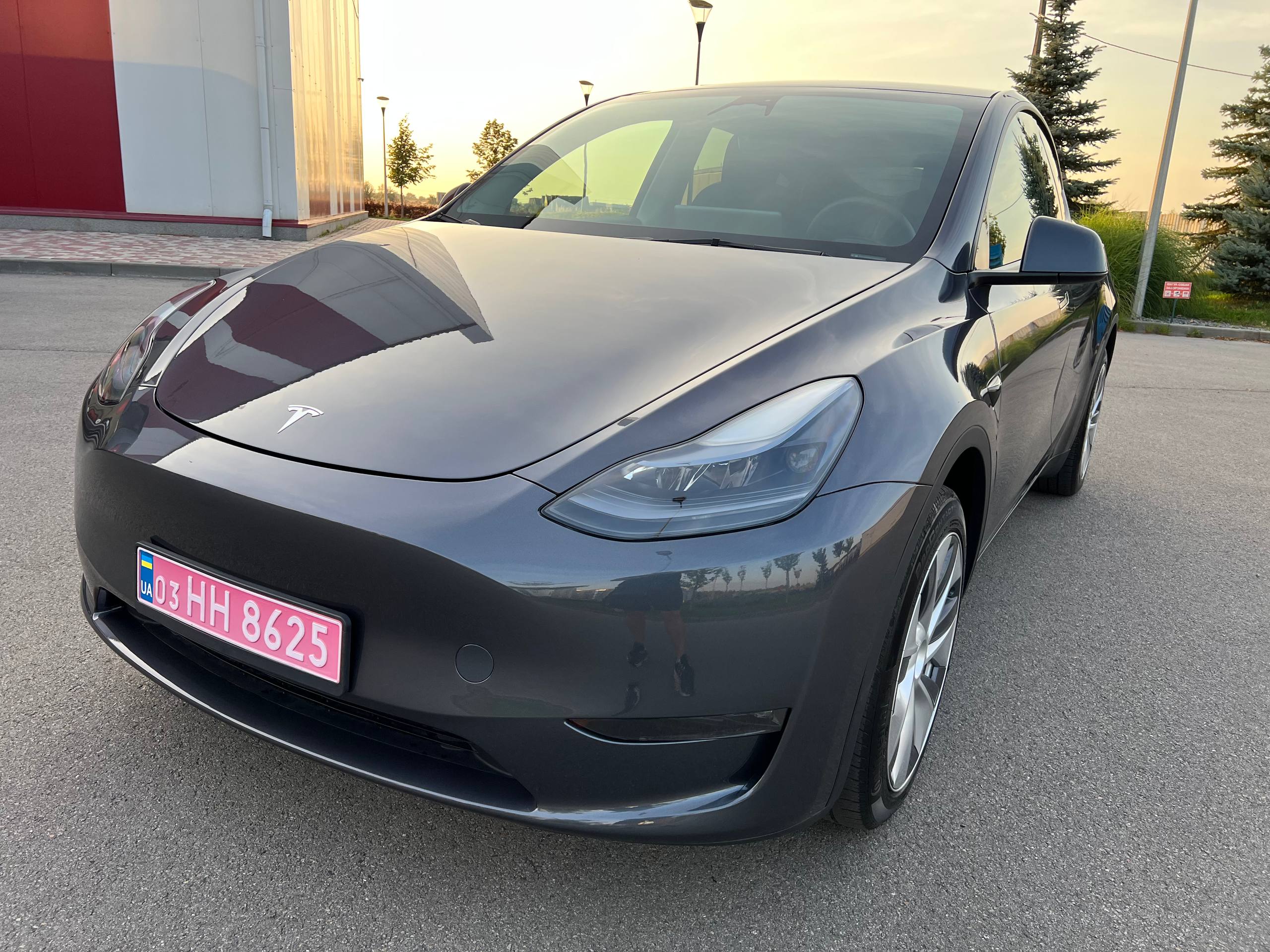 Tesla — фото 1
