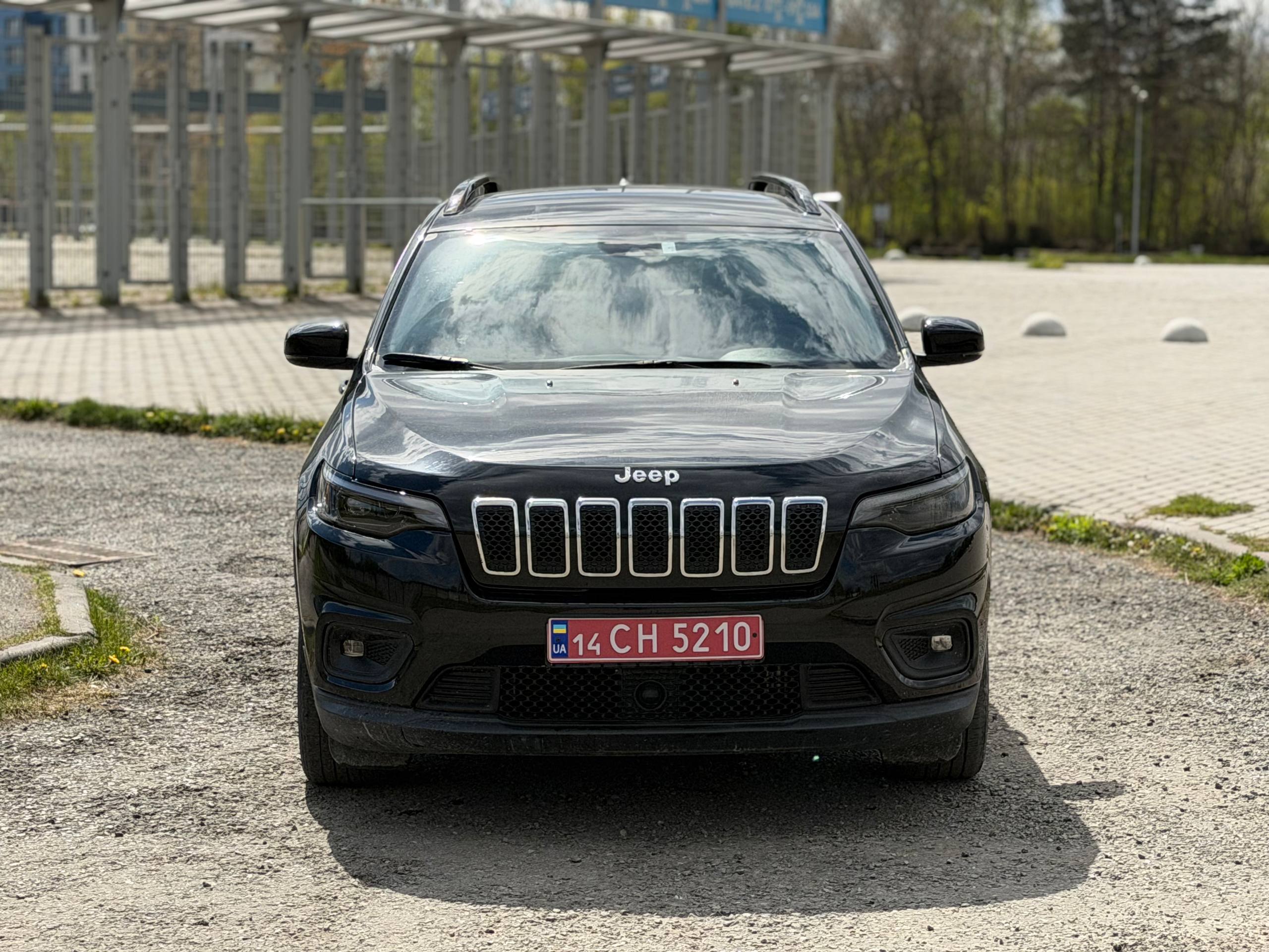 Jeep CHEROKEE LATITUDE PLUS — фото 1