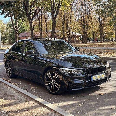 BMW 328i