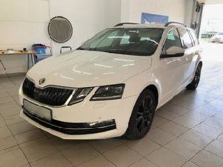 Škoda Octavia 2.0 TDI Ambition — фото 1