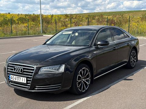 Audi A8