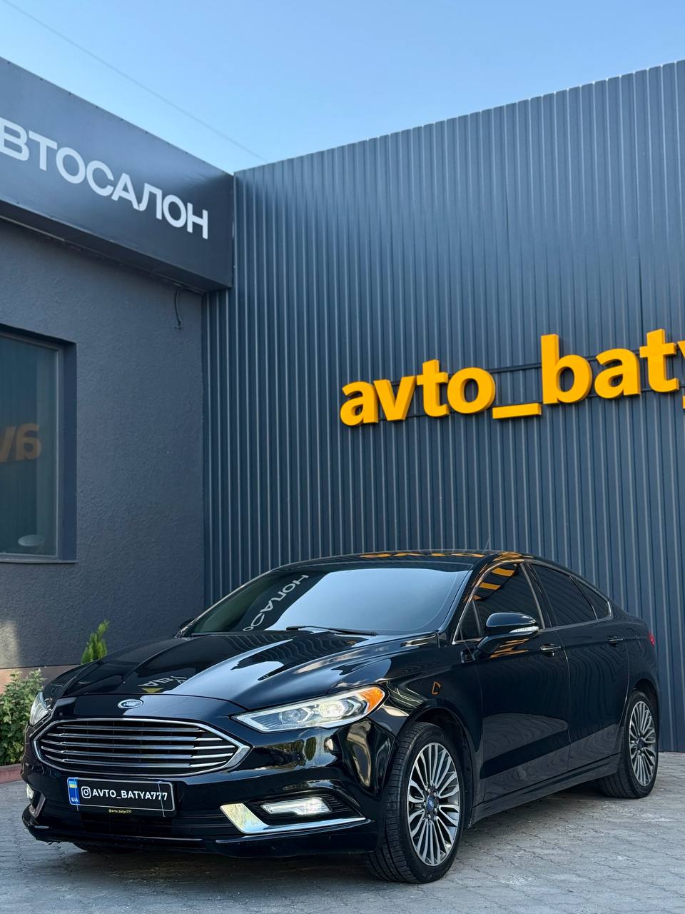 Ford Fusion — фото 1