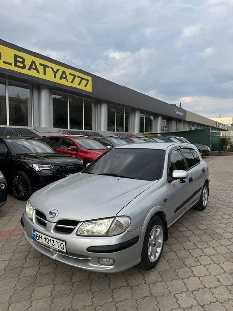 Nissan Almera