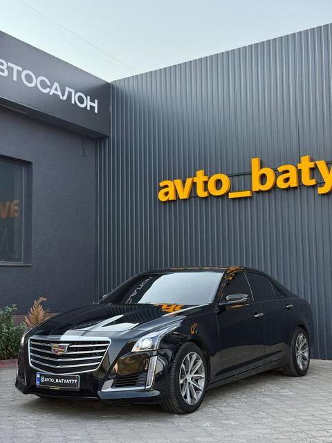 Cadillac CTS — фото 1