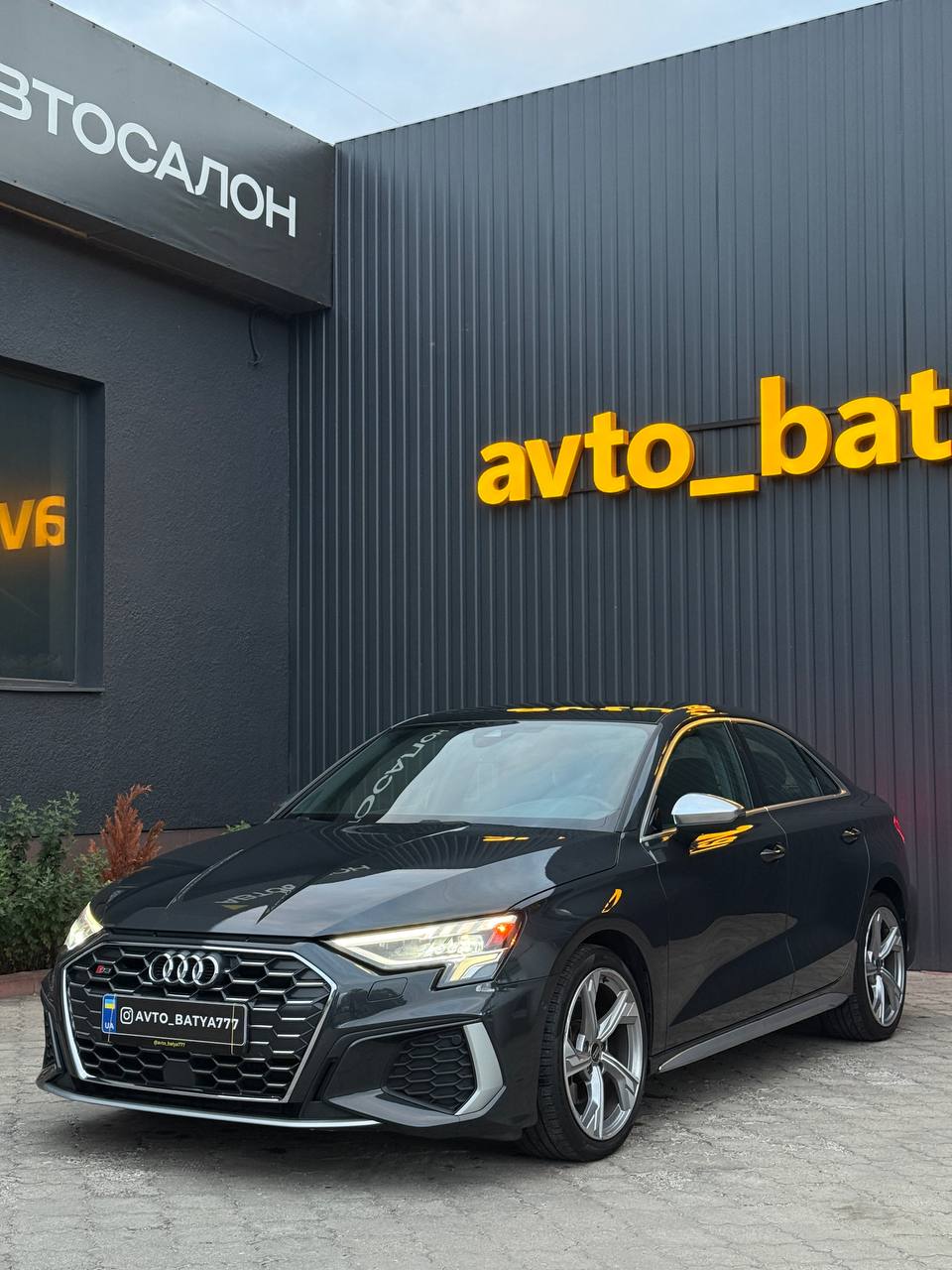 Audi A3 — фото 1