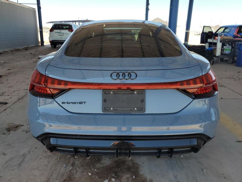 Фото аукціону 6