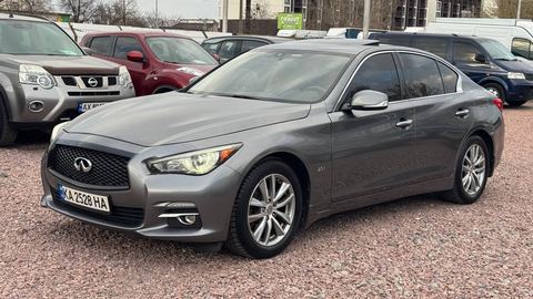 Infiniti Q50