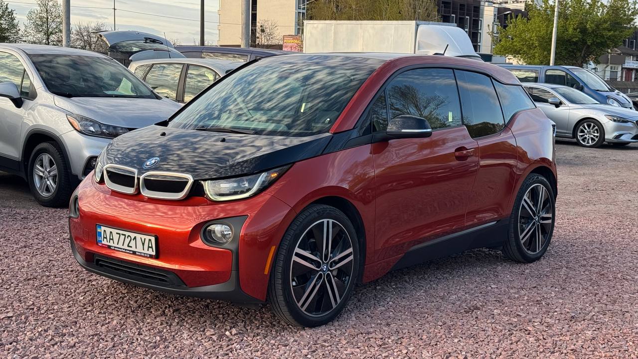 BMW i3 — фото 1