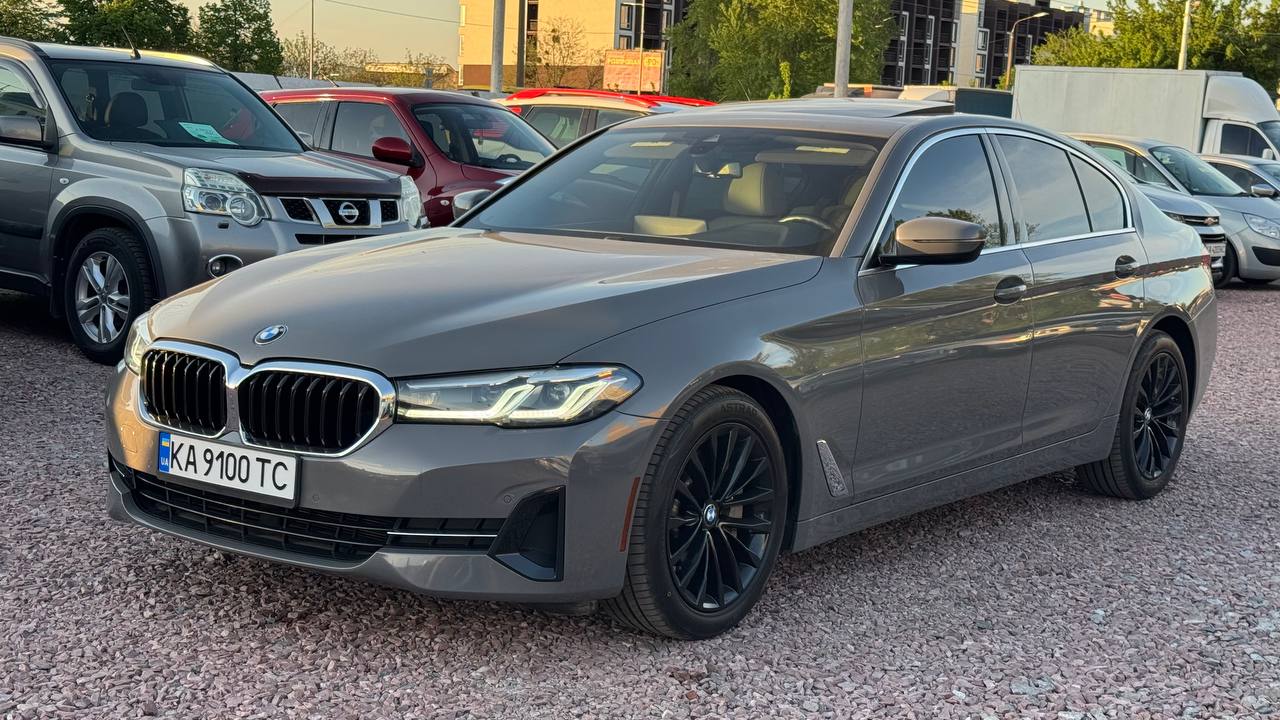 BMW 530i — фото 1