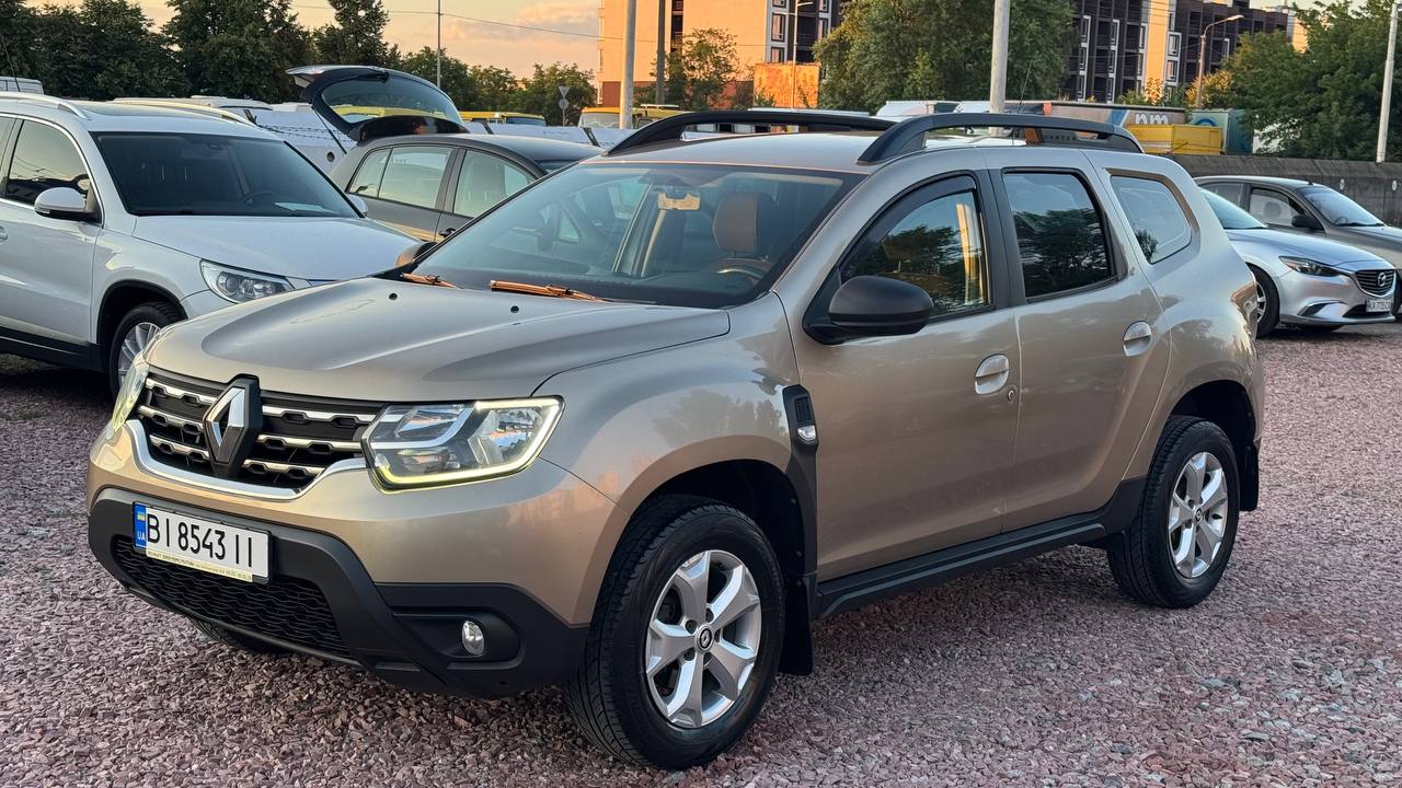 Renault DUSTER — фото 1