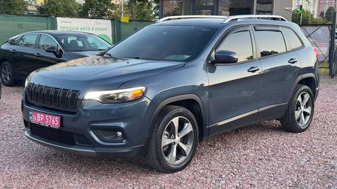 Jeep Cherokee