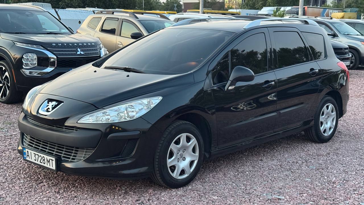 Peugeot 308 SW — фото 1