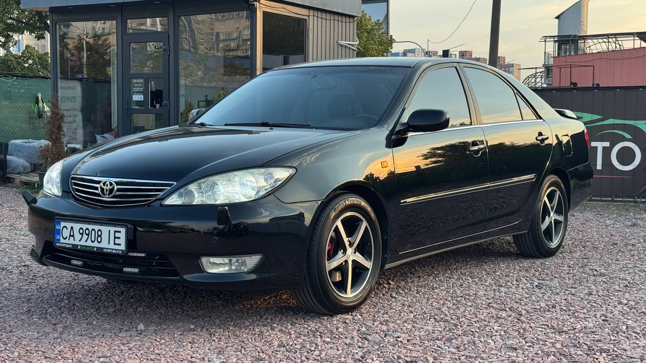 Toyota CAMRY 35 — фото 1