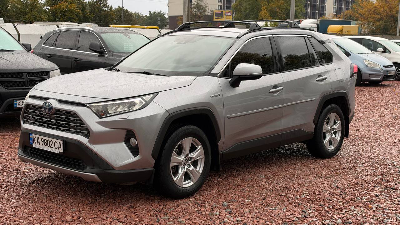 Toyota RAV4 HYBRID — фото 1