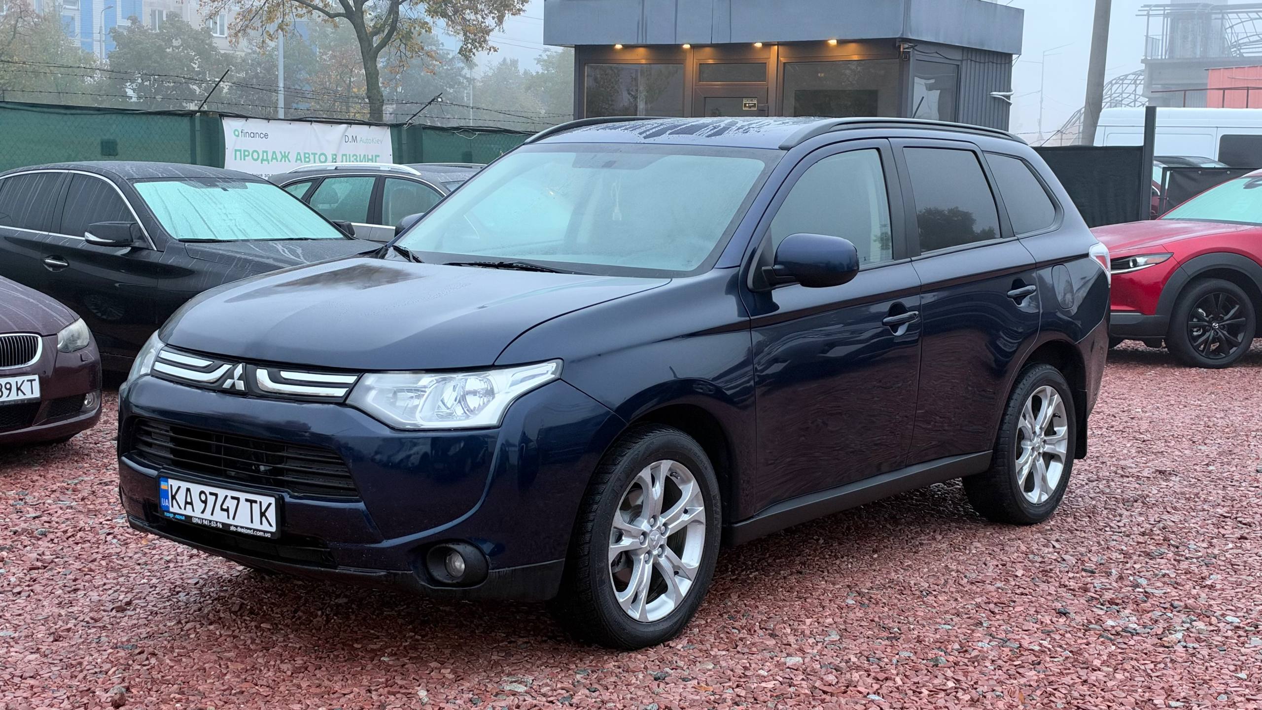 Mitsubishi OUTLANDER — фото 1