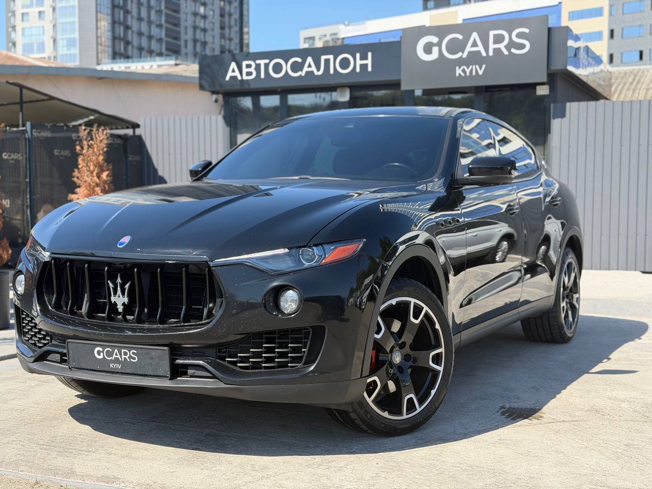 Maserati Levante — фото 1