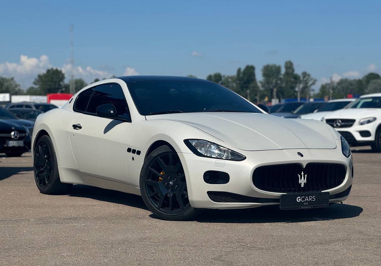 Maserati Granturismo — фото 1