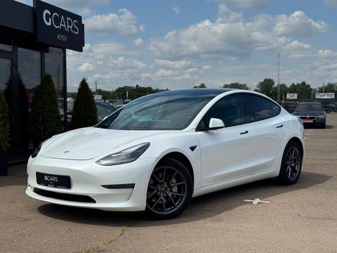 Tesla Model 3 Long Range — фото 1