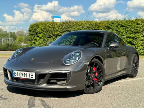 Porsche 911 Carrera 4S
