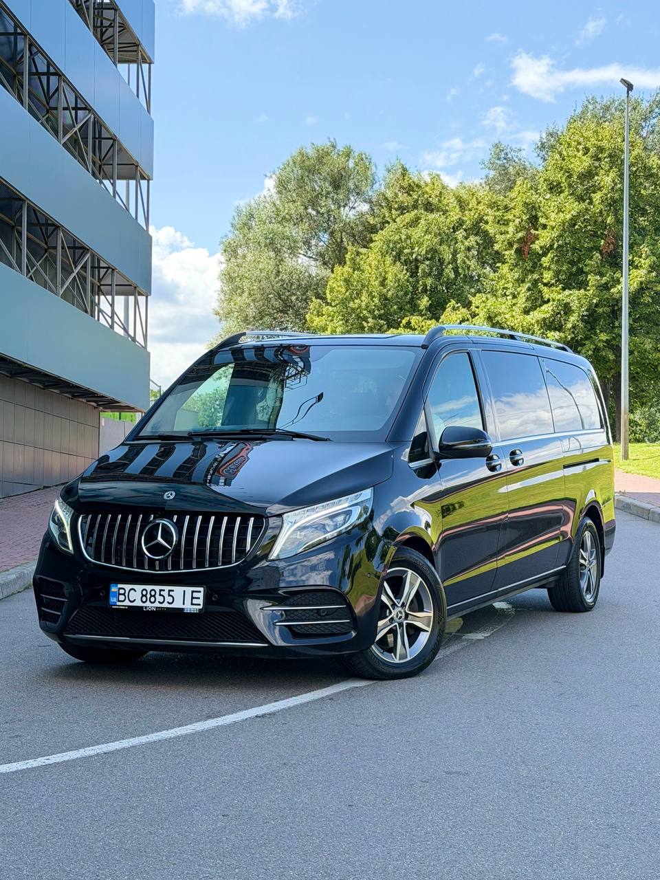 Mercedes-Benz V250d — фото 1