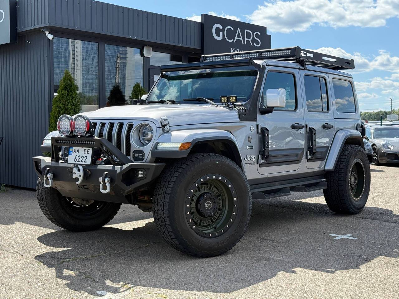 Jeep Wrangler — фото 1