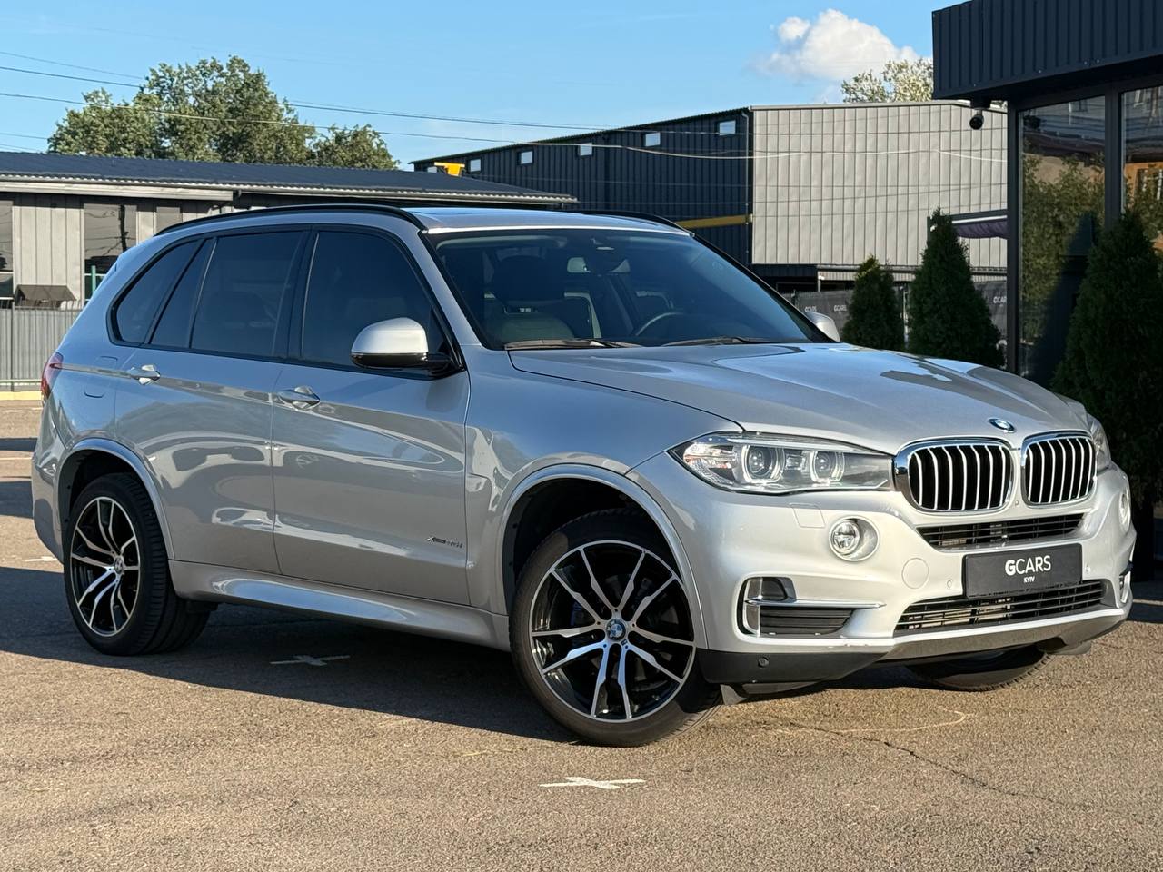 BMW X5 — фото 1